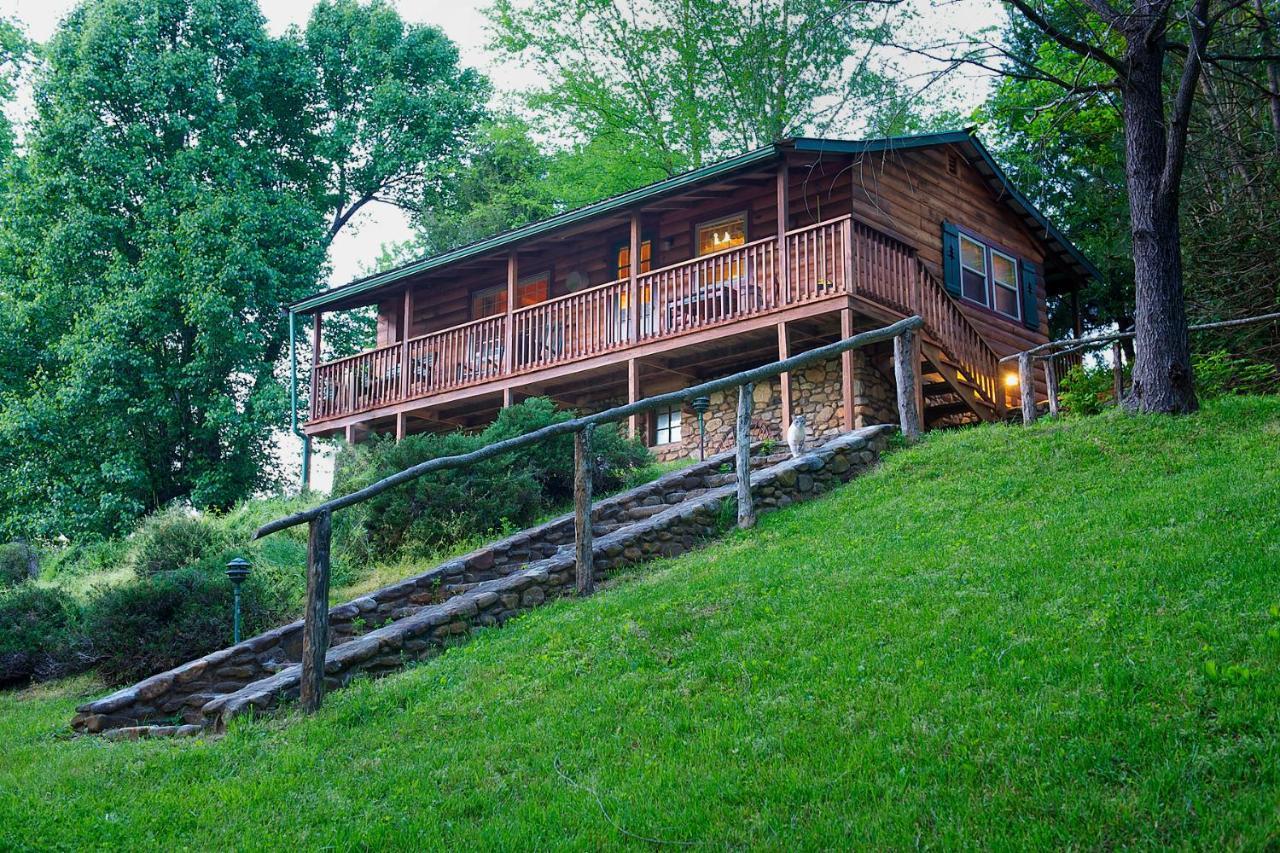 Hotel Mountain Springs Cabins Candler Exterior foto