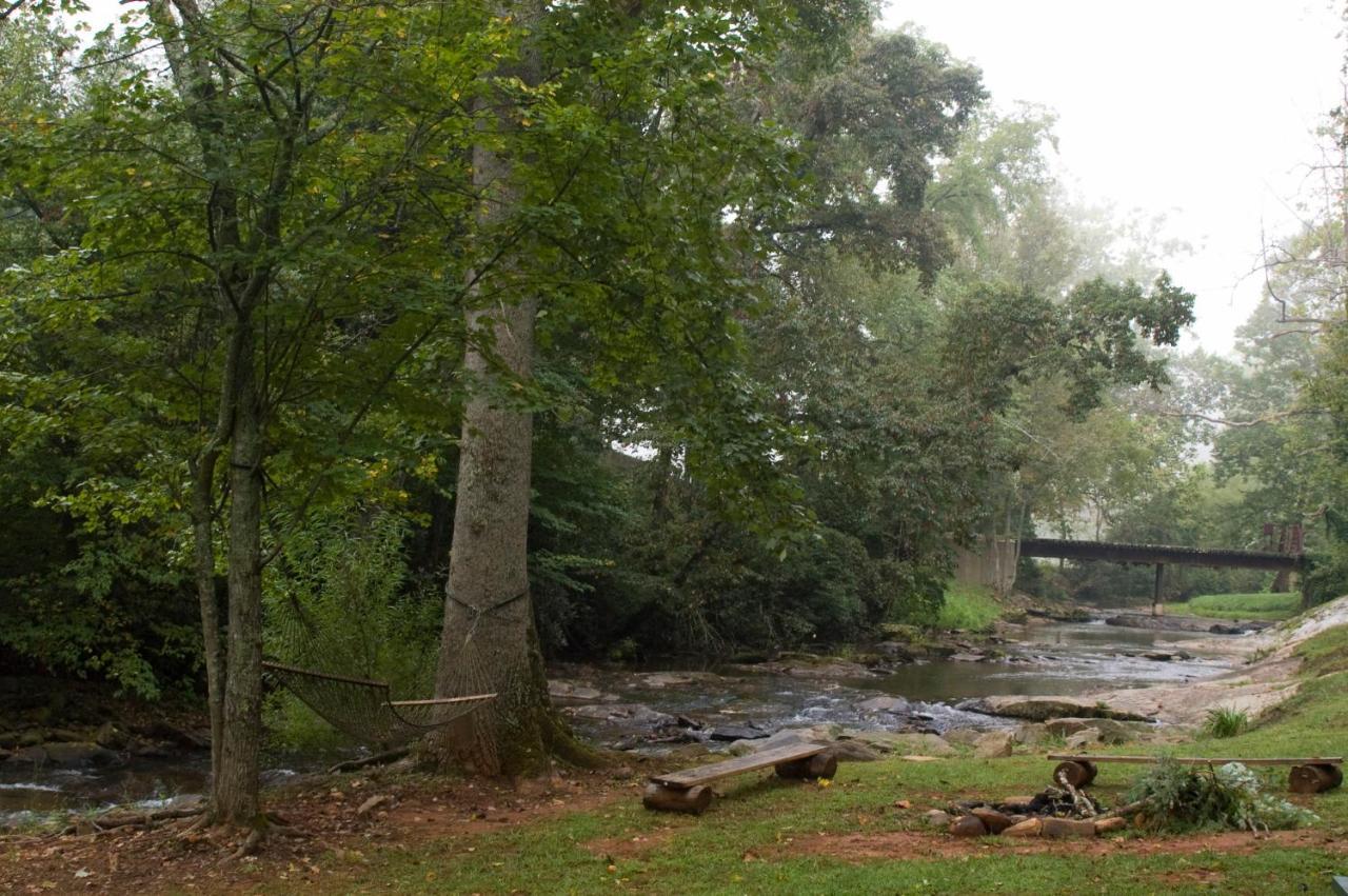 Hotel Mountain Springs Cabins Candler Exterior foto