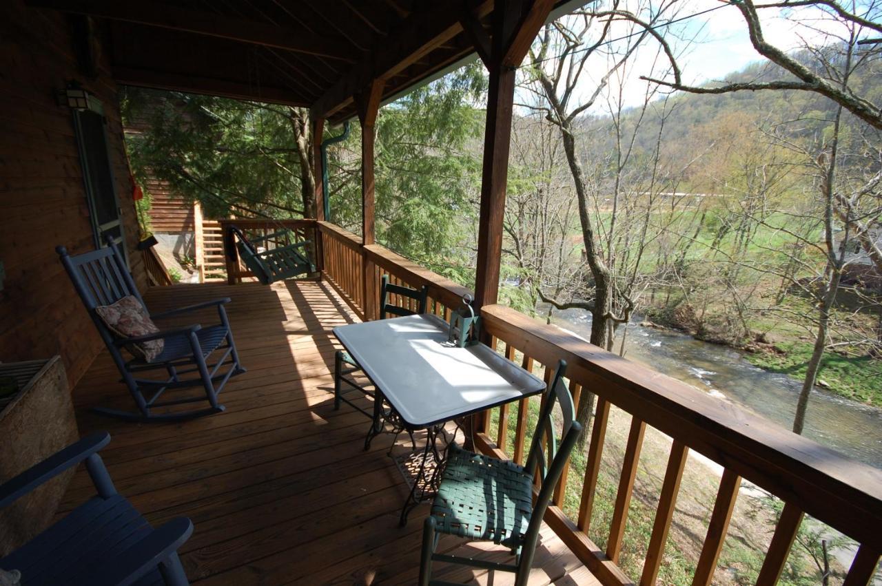 Hotel Mountain Springs Cabins Candler Exterior foto